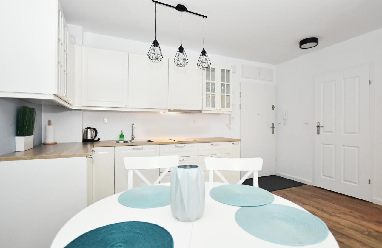 Apartament "Blizej Morza 30" Kołobrzeg Esterno foto