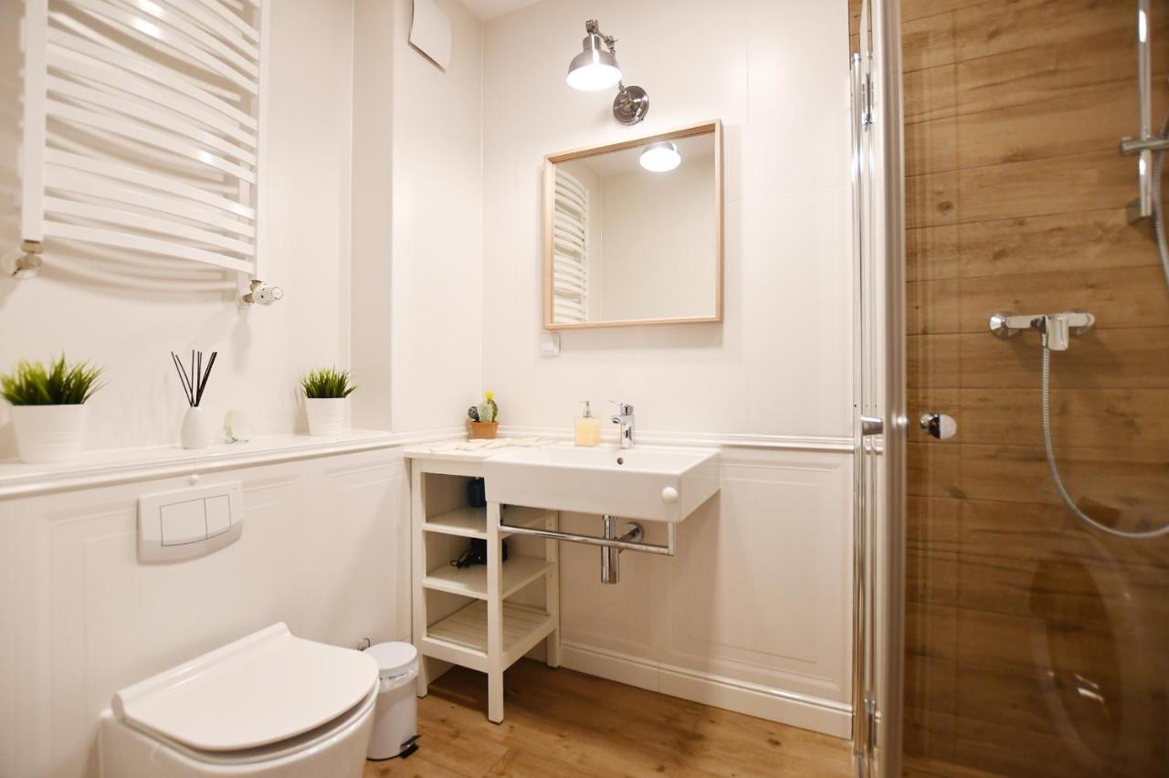 Apartament "Blizej Morza 30" Kołobrzeg Esterno foto