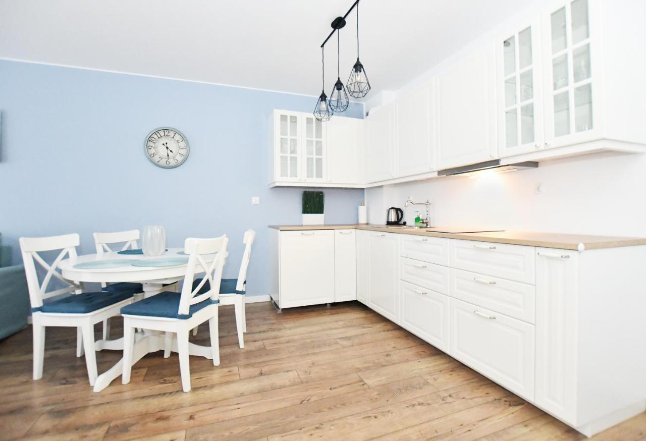 Apartament "Blizej Morza 30" Kołobrzeg Esterno foto
