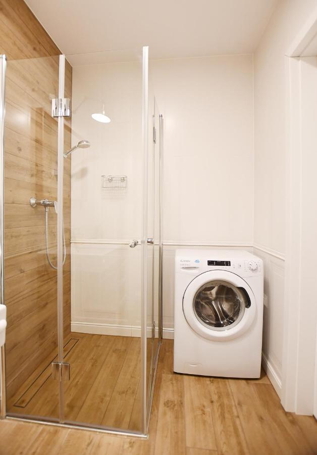 Apartament "Blizej Morza 30" Kołobrzeg Esterno foto